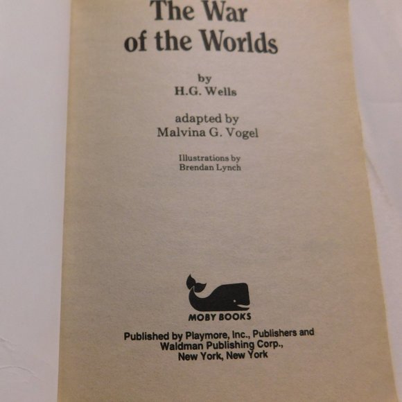 The War Of The Worlds by H.G. Wells Illustrated Classics Editions Book - Picture 3 of 5